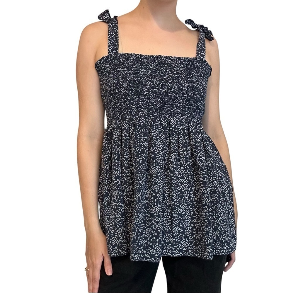 Tuckernuck Rungolee Blouse Tank Top Silk Blue Feminine Flowy Dainty Size Medium